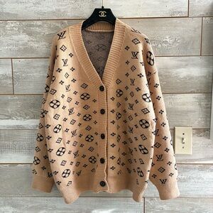 Louis Vuitton clover jacquard V-neck knit cardigan